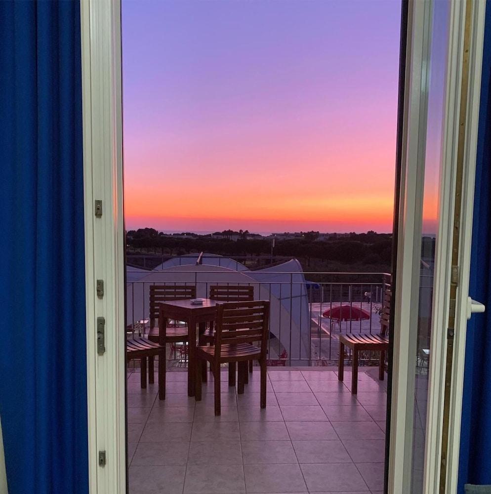 Hotel Resort Portoselvaggio Sant Isidoro  Εξωτερικό φωτογραφία