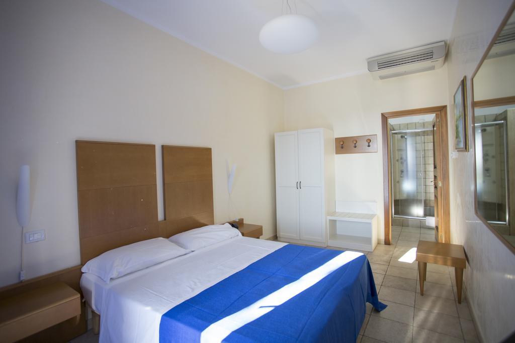 Hotel Resort Portoselvaggio Sant Isidoro  Εξωτερικό φωτογραφία